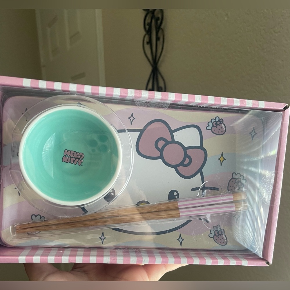 Hello kitty sushi plate set🩷
